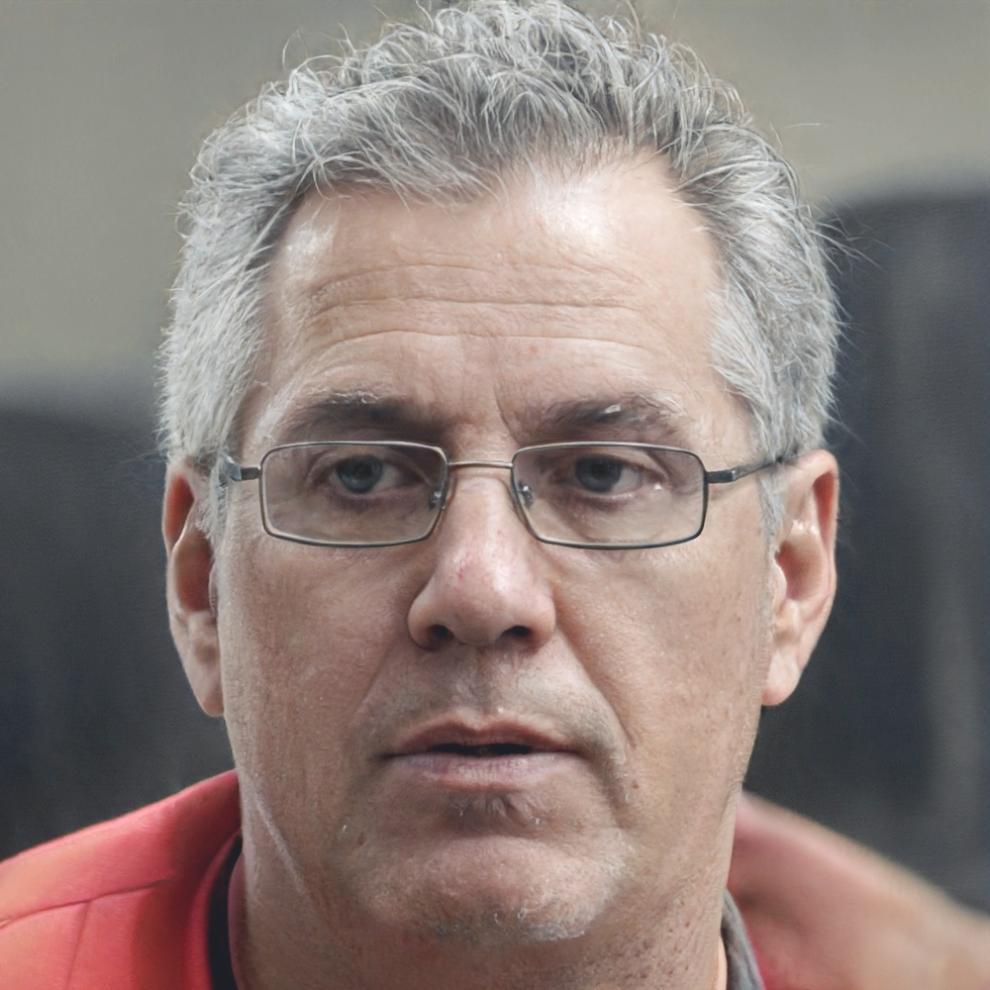 Instructora de finanzas personales con experiencia en educación financiera